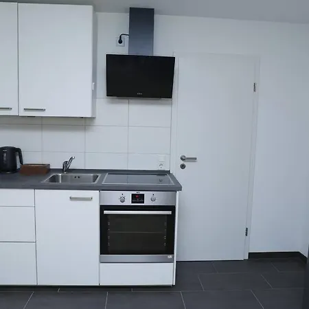 아파트 Moderne Einzimmerwohnung Mit Wohnzimmer 알제나우인운터프랑켄